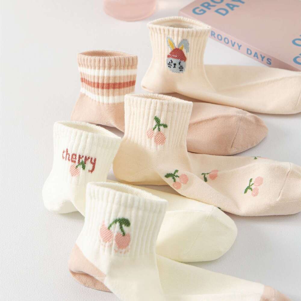 Sock Designer Socks Socks Designer 5 Pairs of Short Shallow Mouth Korean Cute Top for Women Low Waist Cotton Socks Instagram Trendy Sports Socks