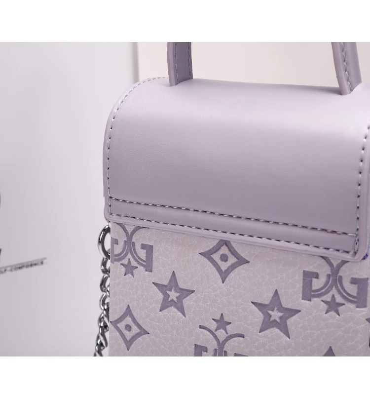Show 2025 Stylish Cross body Bag with Star Pattern and Metal Hardware Women Accessory for Daily Use and Evening Party