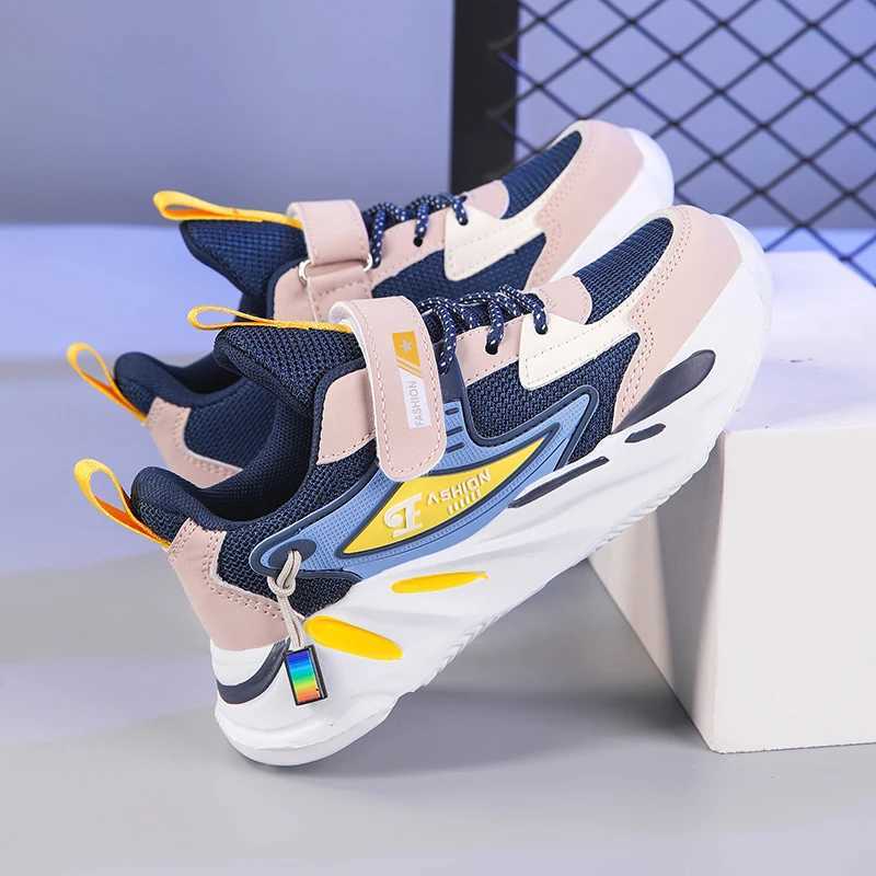 Childrens mesh sports running shoes are breathable and non slip suitable for girls casual running and childrens sports shoesXJ250318