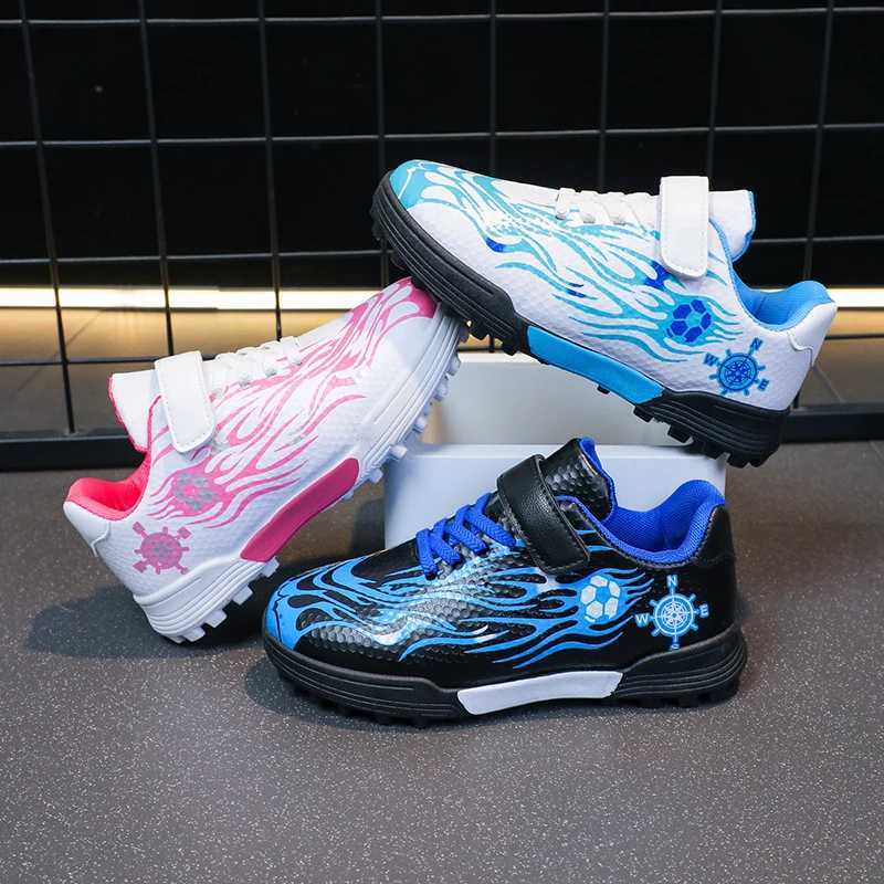 Children Soccer Cleats Fashion Design Breathable Non-slippery Soccer Shoes for Boys and Girls W250318