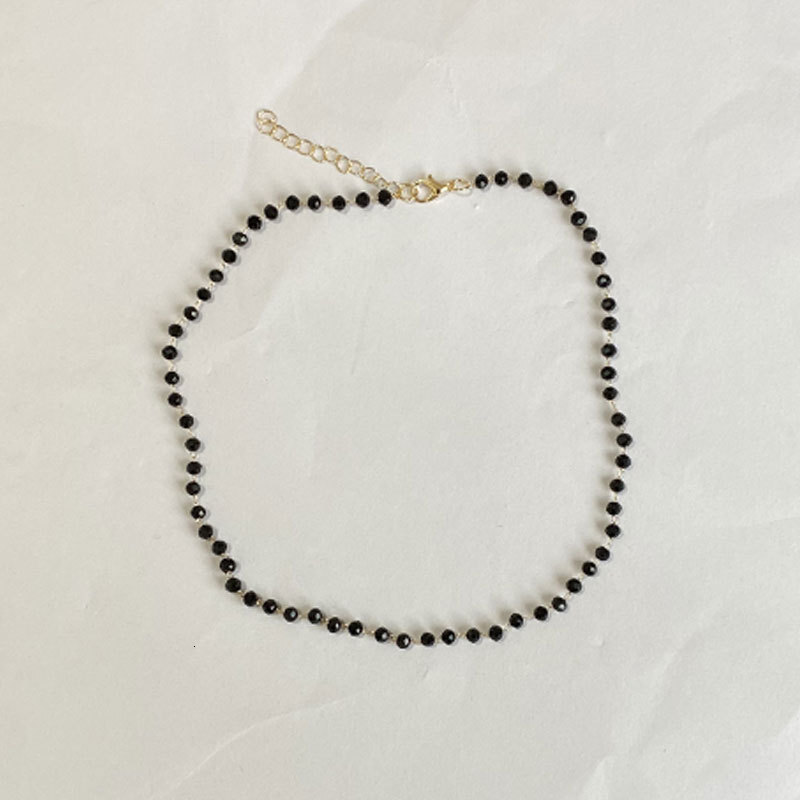 Black Crystal Glass Beaded Necklace Female Light Luxury Niche Fashion Choker Collarbone Chain Jewelry