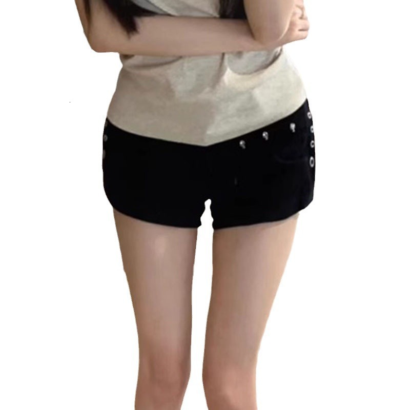 American Style Spicy Girl With Black Rivets Low Waist Denim Shorts Women's Summer Millennial Y2k Tight Fitting Hip Hugging A-line Hot Pants Trend