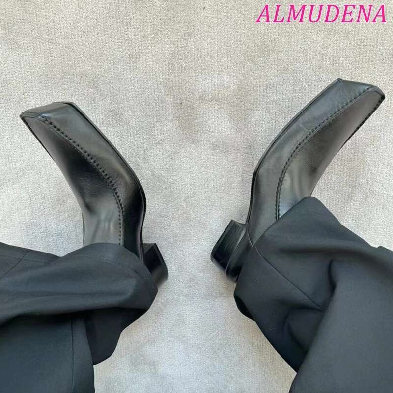 2024 New In Black Square Toe Loafers Women And Men Designer Big Size Derby Cool Comfy Brand Leather Shoes