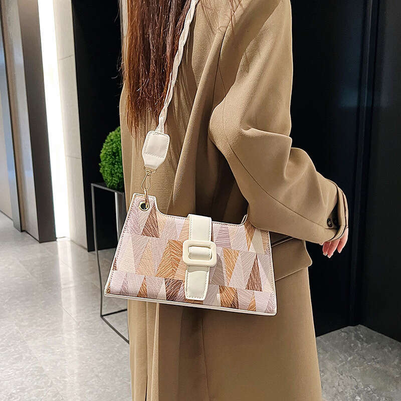 Subtle Design Geometric Splicing Underarm Small for Women Autumn 2025 New Texture Single Cross Shoulder Bag