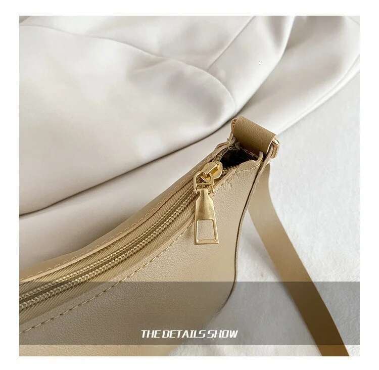 New Arrival 2025 Fashion Women's Chain Shoulder Fresh and Stylish Crossbody Bag, Square Bag ,