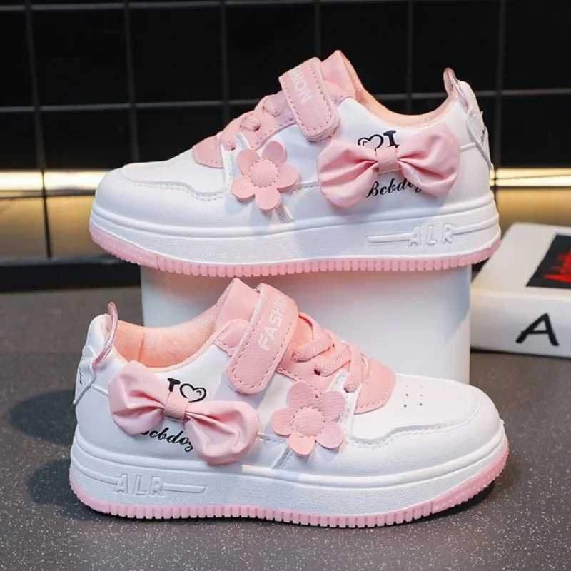Youth outdoor sports shoes cute bow sports shoes for students comfortable and soft running shoes casual tennis shoes W250318