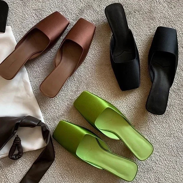 Satin Sandals Women Summer Sexy Square Head Strange Low Heel Slide Sandals Chunky Heel Elegant Mule Slippers Women 250322