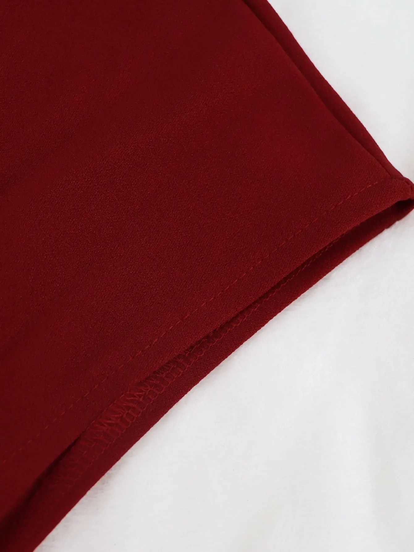 Fashionable V-neck jumpsuit for women high waisted slim fit sleeveless wide leg pants elegant and unique casual one-piece casual version for weight lo