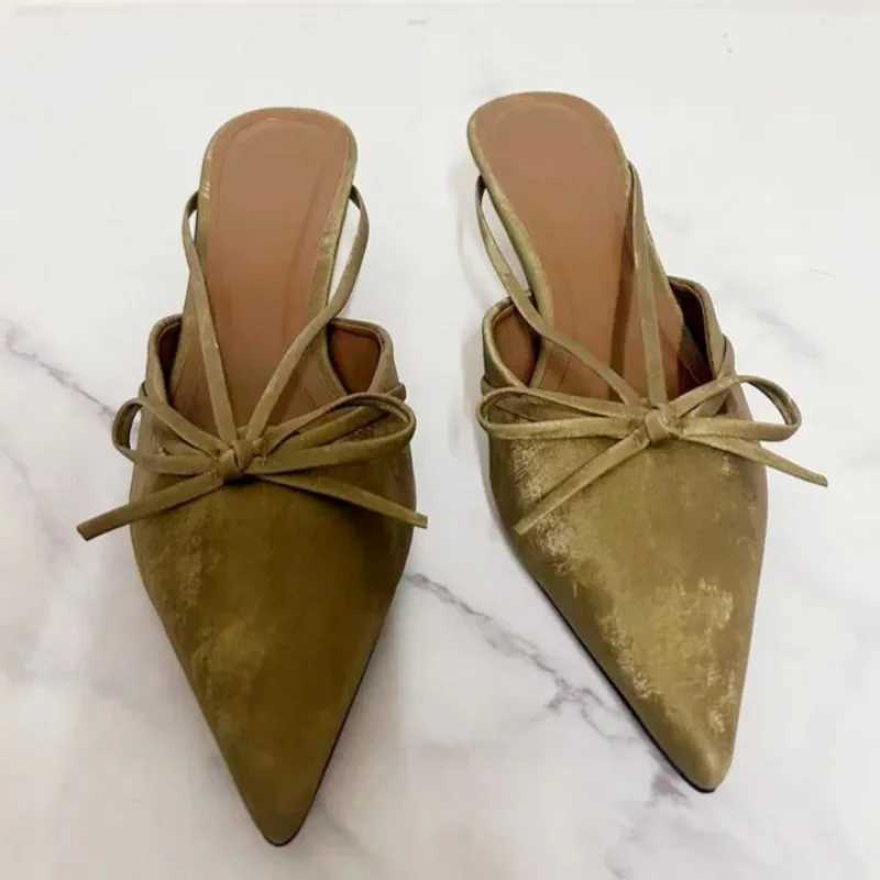 2025 Spring Luxury Design Bra Low Heel Pump Elegant Bow Decoration Strap Sexy Point Toe Womens Mes Shoes Y250317