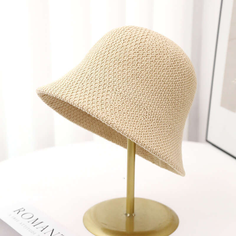 2024 New Korean Women's Summer Breathable Sunshade Bucket Fashionable Face Showing Small Knitted Hat