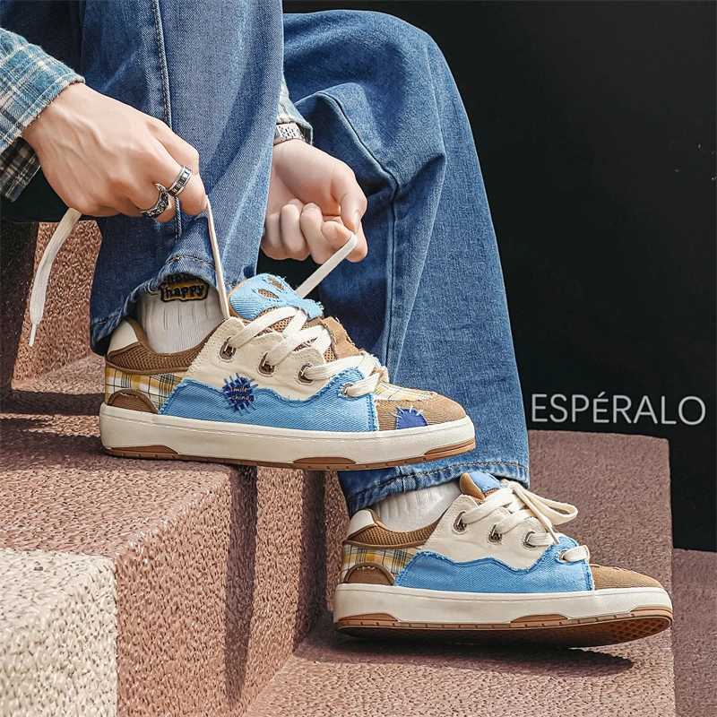 2024 Hot Selling Youth Cricket Shoe Grassland Outdoor Breathable Casual Shoe Student Canvas Shoes Wens Thick Sole Sports Shoe Y250318