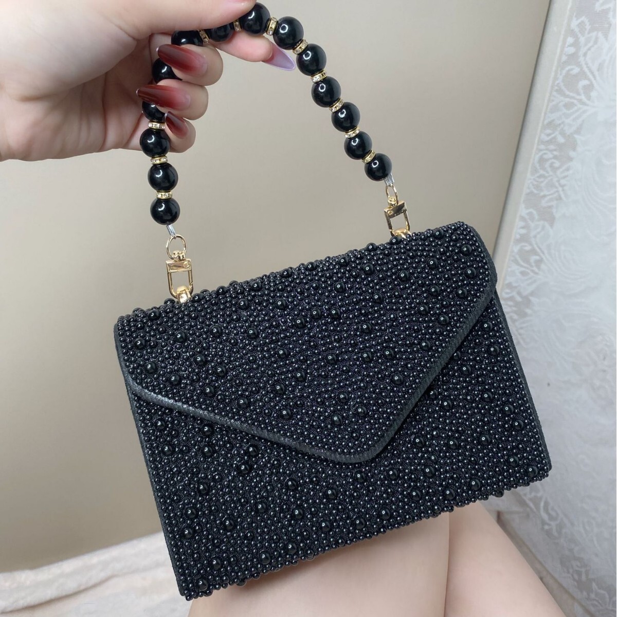 2025 Light Luxury Pearl Banquet Bag Fashion Designer Women s Flip Up Handbag Social Celebrity Evening Dress Bag Handbag Casual Wallet Crossbody Bag