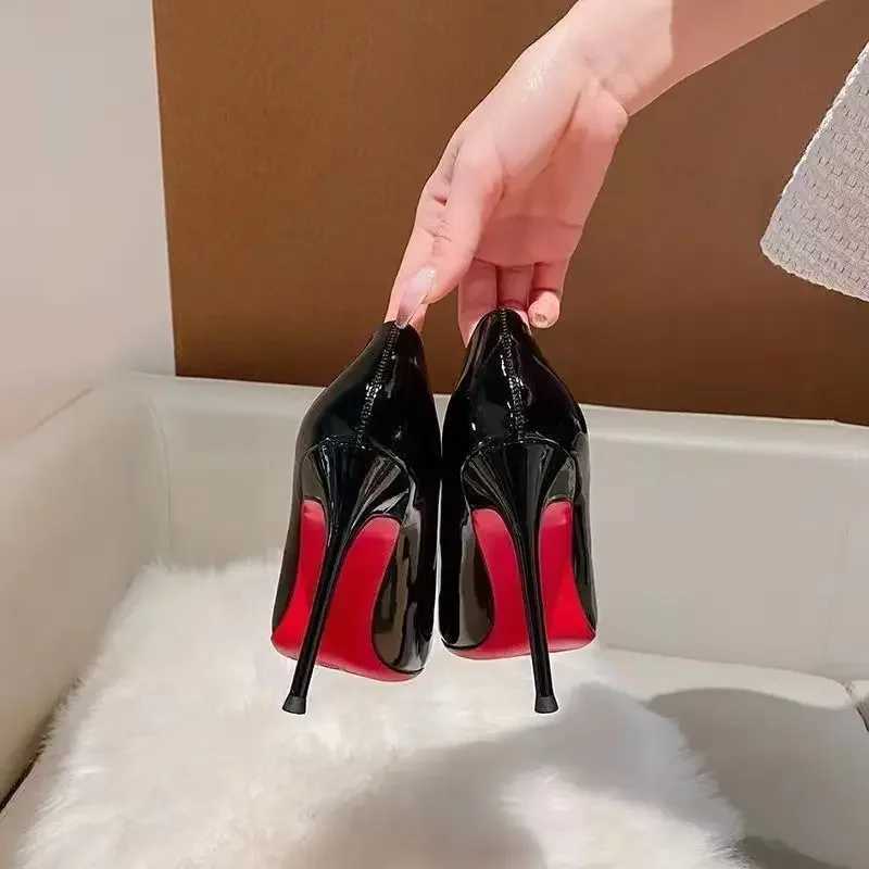 Off black high h ladies slim h spring and summer new style patent leather pointed sexy professional work shoes Y250317