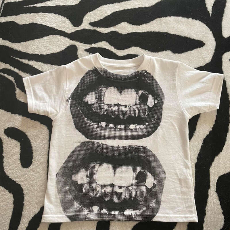 Summer Gothic women's club wholesale lip print short top 2025 new style chic and elegant clothing
