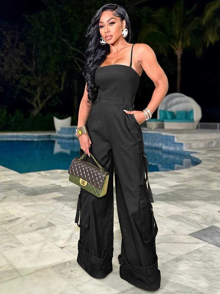 Fashion Multi Pocket Cargo Pants Wide Leg Jumpsuit Rompers Women Khaki Spaghetti Strap Backless One Piece Overalls Strtwear X2503181