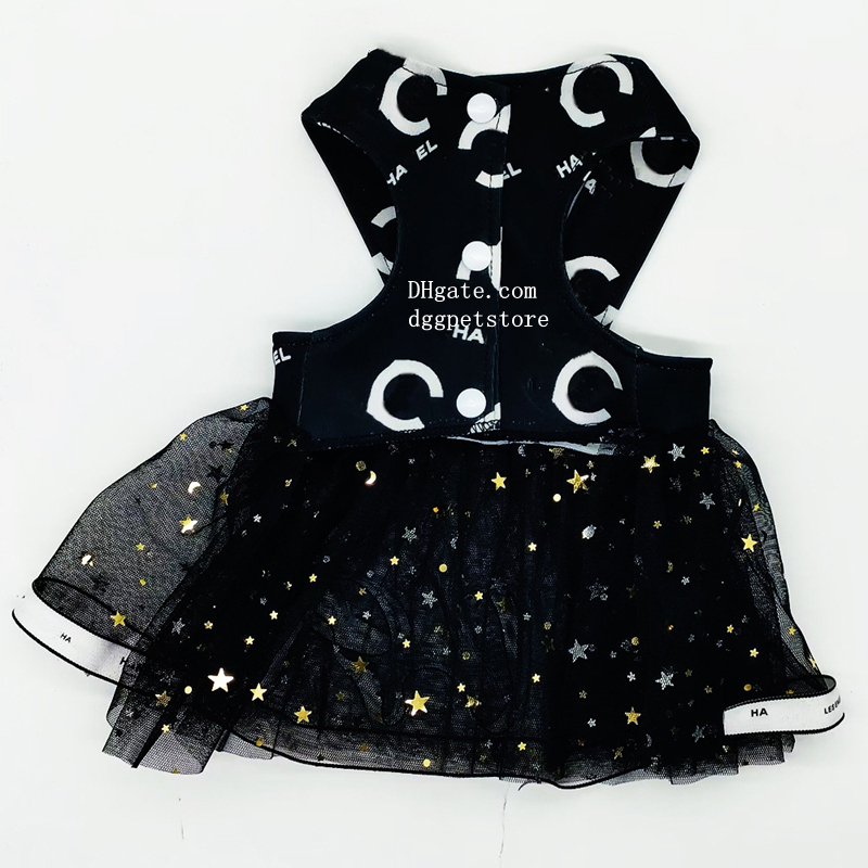 free shipping Designer Princess Dress Tulle Puppy Skirt Pet Apparel Dog Tutu with Bowknot, Birthday Dresses Sleeveless Holiday Clothes for Small Dogs 