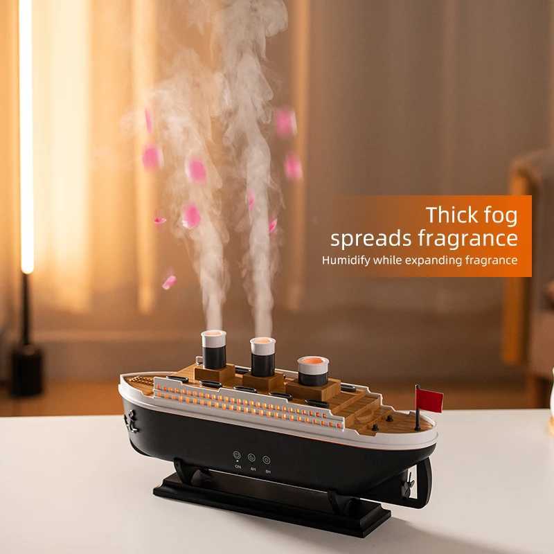 Titanic Ship Model Decoration Air Humidifier 250ml Essential Oil Diffuser Jellyfish Smoke Ring Spray Aroma Diffuser For HomeC250318