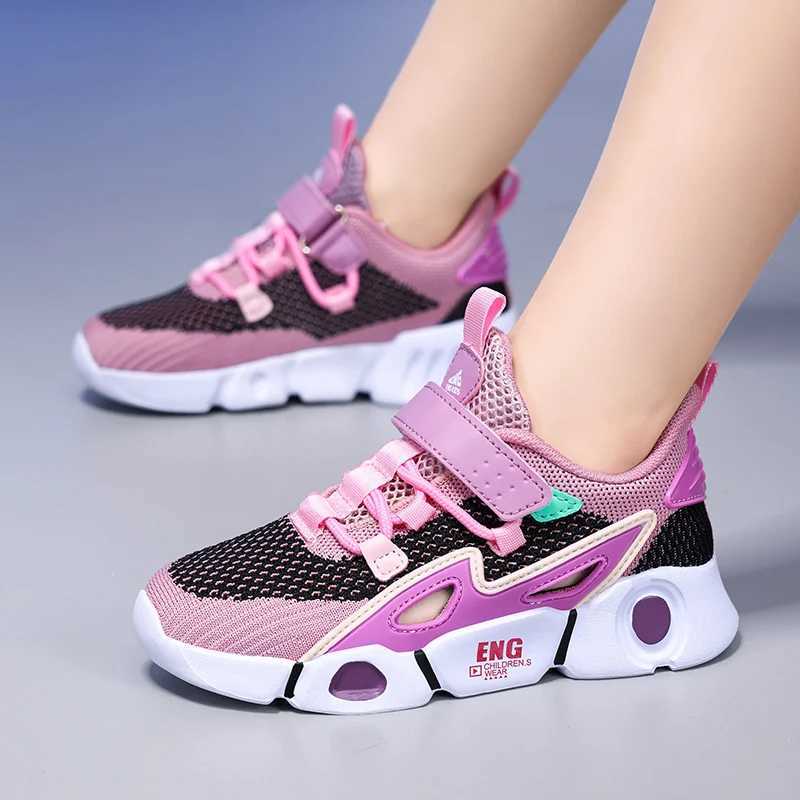 Fashionable summer childrens mesh hollow casual boys breathable lightweight and slip resistant tennis shoes for girls W250318 XJ260303