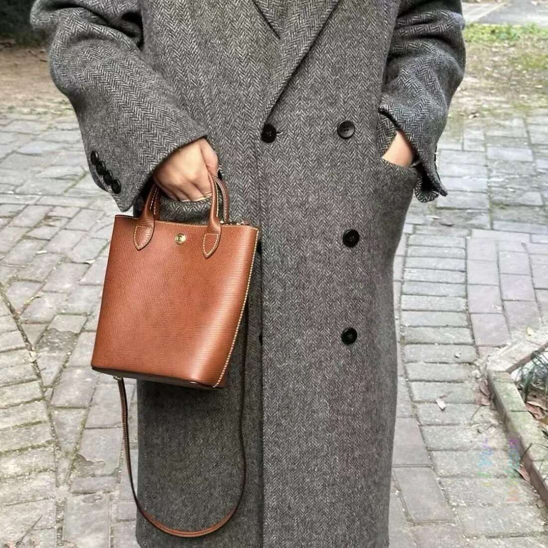 2025 New Splicing Handheld Tote Single Shoulder Crossbody Bag, Durable Mini Cowhide Bucket Bag