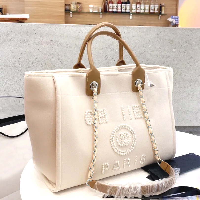 Summer Tote bag Designer Bag Hot Beach Bag Fashion Bag Cotton Linen & Denim Large Capacity Shopping Bag Tote Bag Chain Strap Bag Versatile Bag 01