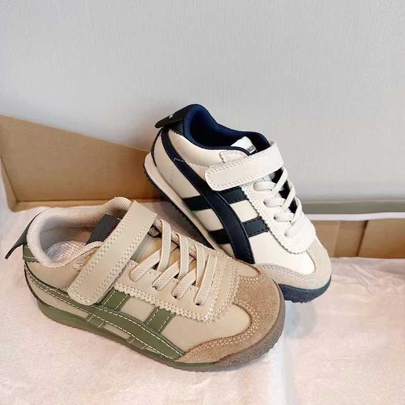 2025 new childrens soft soled board shoes boys anti slip sports shoes lightweight running shoes casual shoes W250318