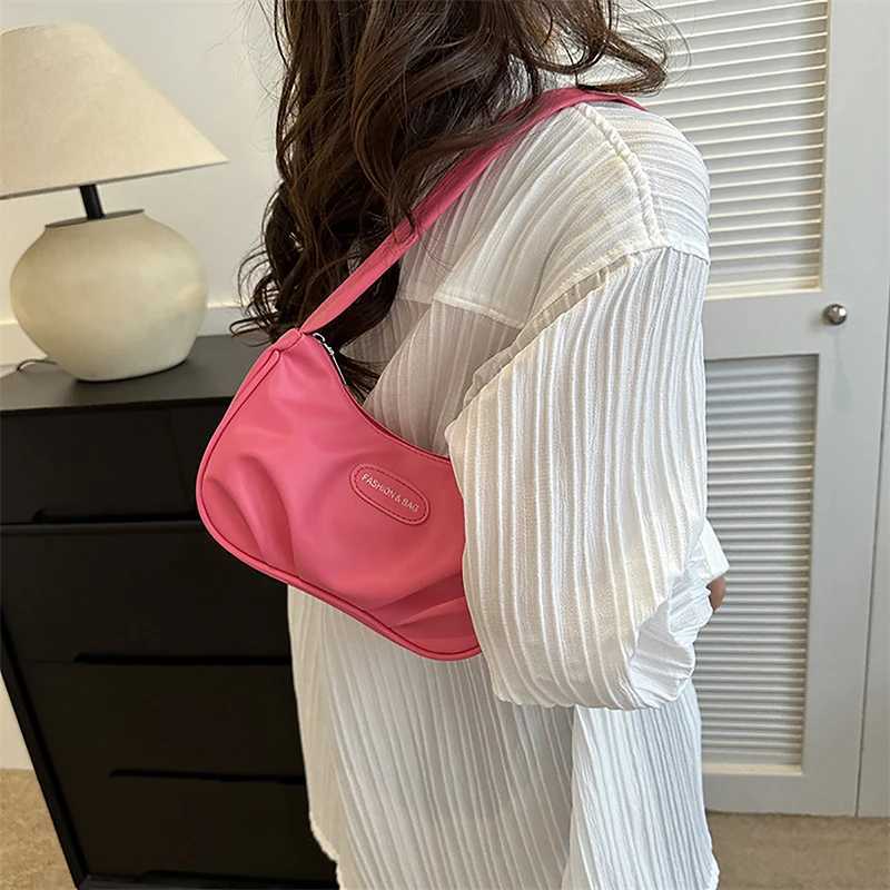 Luxury Tote Bag For Wen 2024 Sier Trend Designer Handbag Korean Shoder Hand Wens Bag Fi PU Leather Fem Purse Z250318