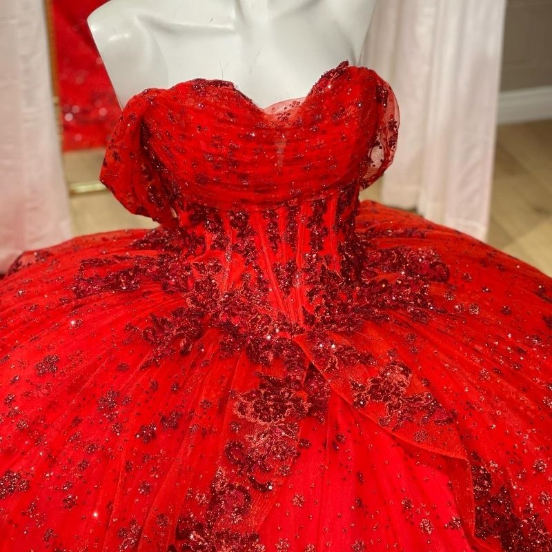 Red Shiny Quinceanera Dresses Off The Shoulder Ball Gown Applique Crystal Beading Tull Birthday Party Sweet 16 Dress Vestido De 15 Anos