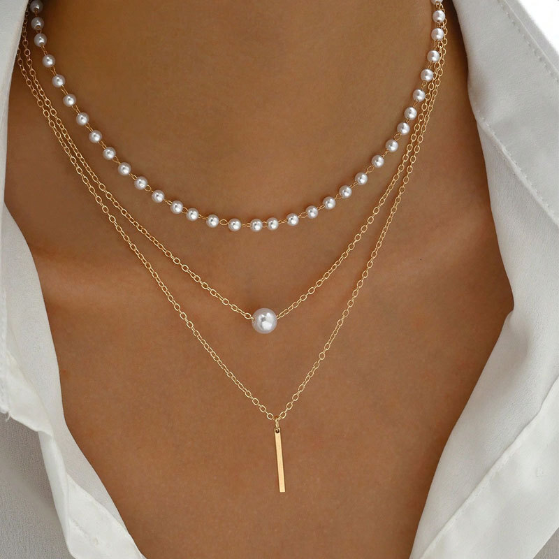 Three Layers Of Imitation Pearl Pendant Necklace Women Fashion Everything Vertical Neckchain Collarbone Chain Jewelry