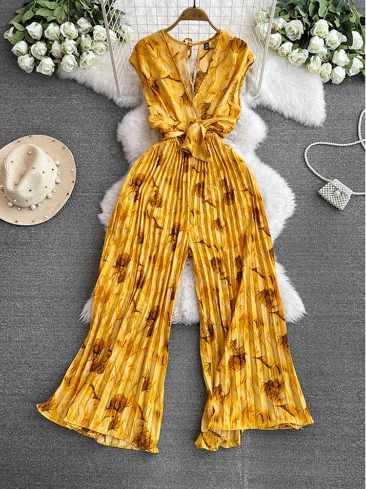 Summer womens jumpsuit casual vacation style V-neck rainbow tie bow jumpsuit new waist womens jumpsuit FC186 X2503181