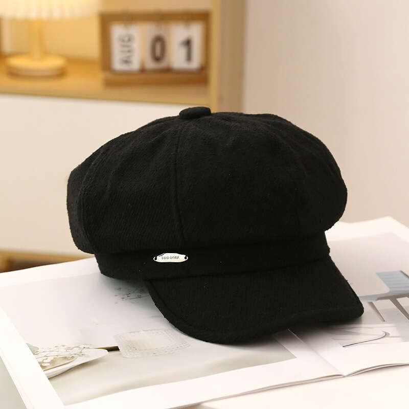 Spring and Autumn women's artistic hat, casual big head circumference, painter's 2024 new style, face enhancing small octagonal hat