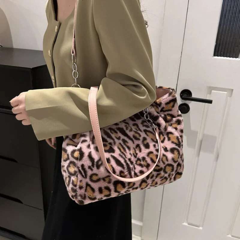 Simple National Style Women Leopard Tote Lady Fluffy Shoulder Chain Large Capacity Commuter Handle Bag
