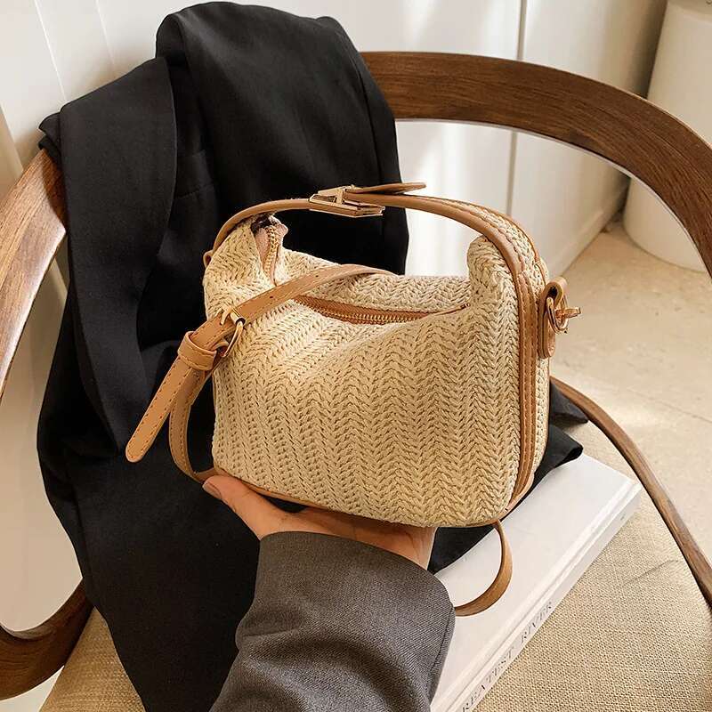 Retro Straw Crossbody Bag For Women Bohemian Small Knitting Summer Purse And Handbag Vacational Bucket Beach Bags