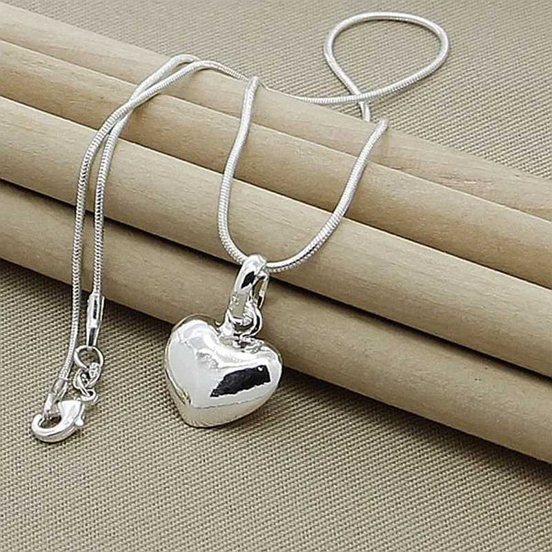 High quality 925 sterling silver pure heart necklace with 18-24 inch snake chain suitable for womens wedding charm fashionable jewelry luxury W250318
