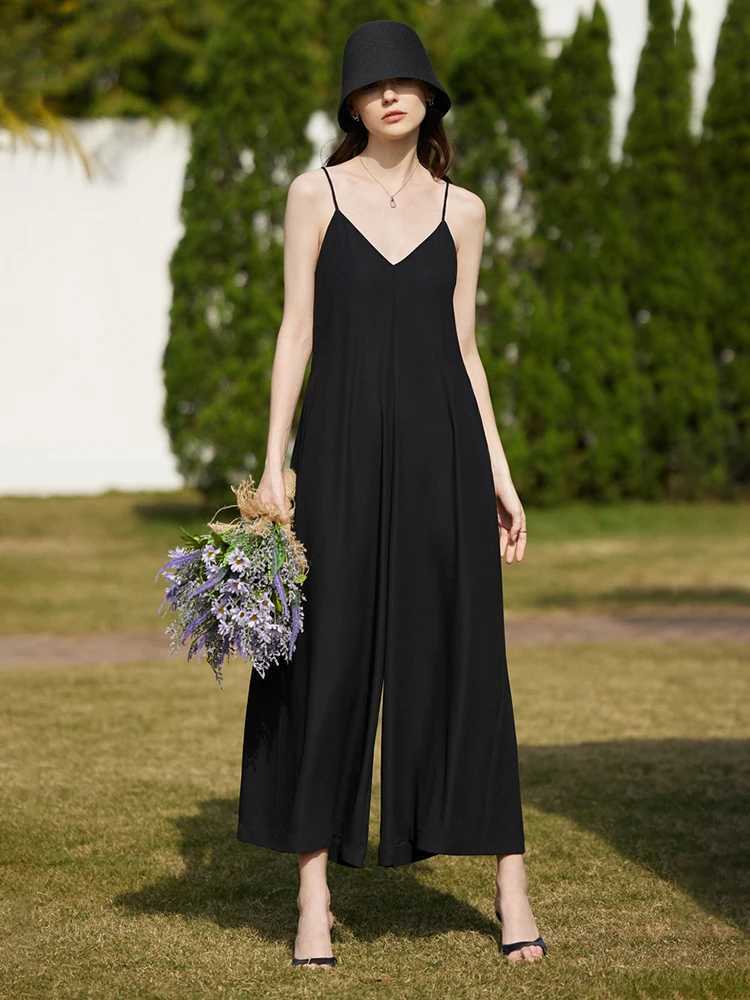 AMII Minimsm 2023 Summer New French Holiday Style V Neck Jumpsuit Women Black Office Lady Casual Female Clothing 12352033 X250318