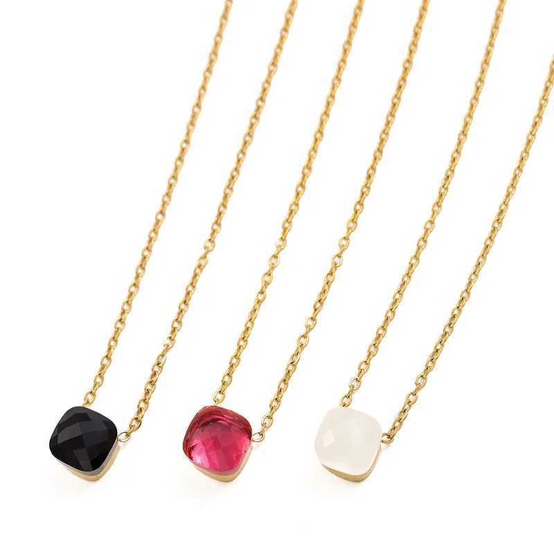 Carlidana Tar Free Waterproof Minimum Value Jewelry Pendant Colored Crystal Necklace Womens Stainless Steel Necklace Chain W250318