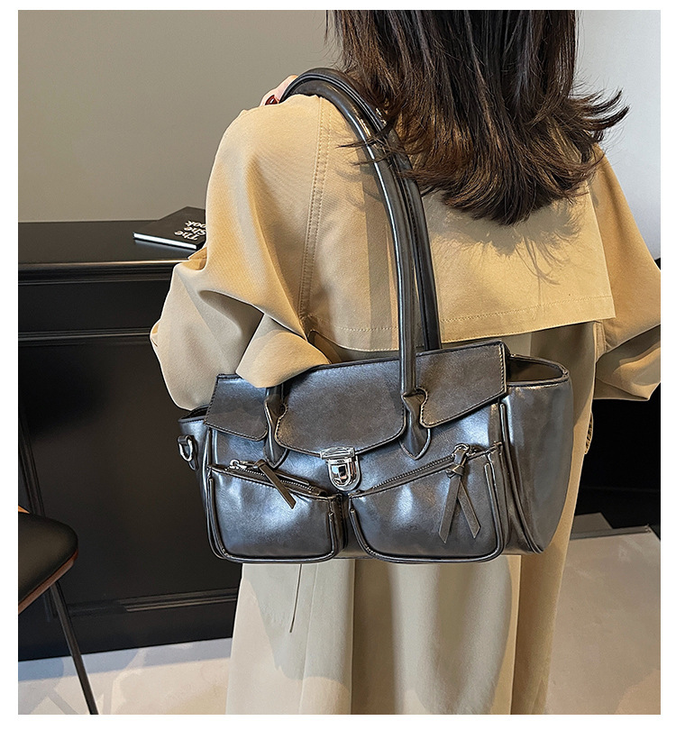 2025 New Large Capacity Armpit Crossbody Storage Bag Fashionable Designer Women s Handbag High quality Multifunctional Motorcycle Shoulder Bag Casual 