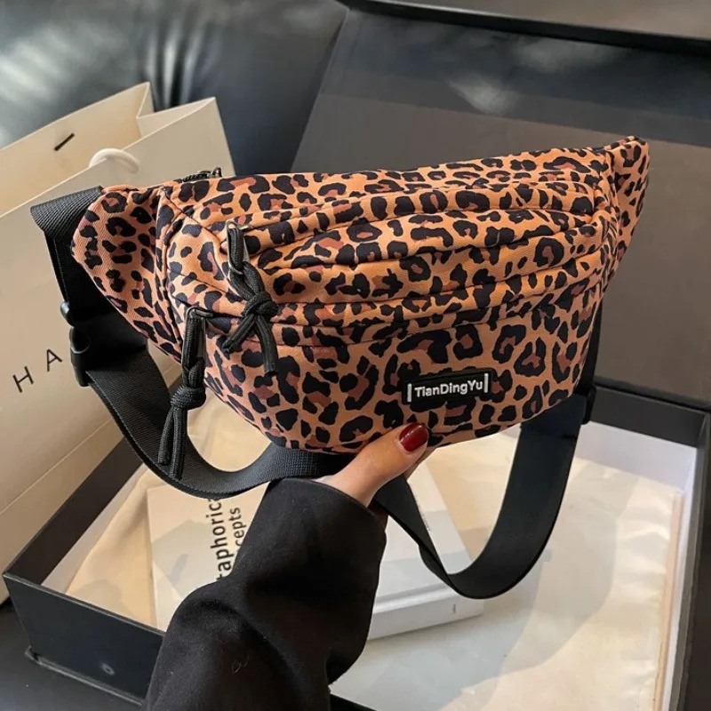 Vintage Leopard Printed Fanny Packs For Women Fashion Zebra Stripe Waist Bag Portable Female Waist Pack Lady Crossbody Chest Bag 250314