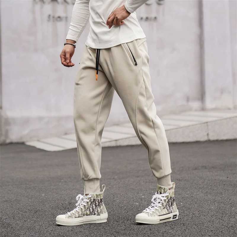 2023 autumn and winter new mens pants thick wool sportswear warm sports pants Korean fashion unisex oversized street jogging Trouser W250318