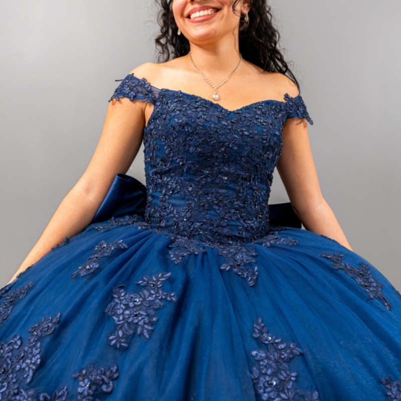 Navy Blue Princess Ball Gown Quinceanera Dresses Off Shoulder Lace Appliques Bow Beads Tull Sweet 16 Dress vestidos de 15 Anos