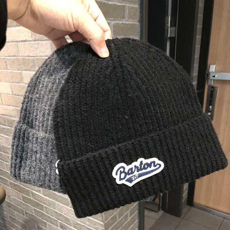 Women's Autumn/Winter Letter Warm Korean Edition Face Small Cold Ear Protection Knitted Hat Trendy