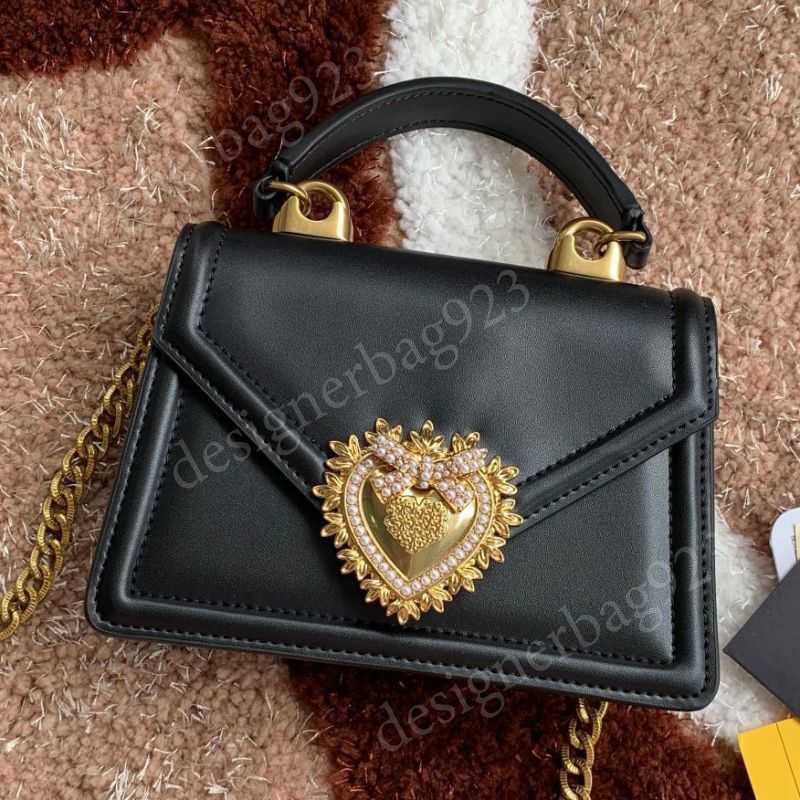 Luxury Smooth Calfskin Devotion Bag Designer Bag Women Crossbody Bag Handbags Classic Heart Shaped And Inlaid With Pearls Bags