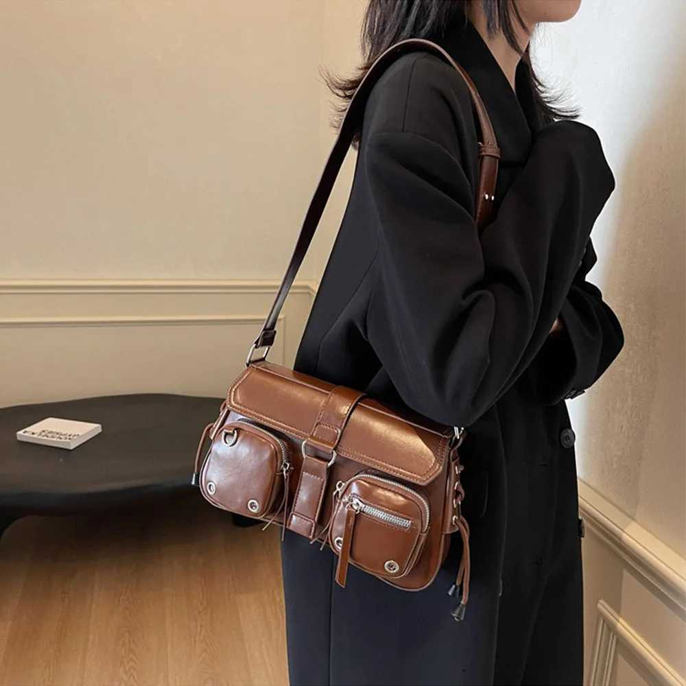 Y2K Korean Wenyuan Su Retro Gothic Black Handbag Ahetic Elegant Punk Wallet Handbag Shooter Trend Handbag ll Y250318