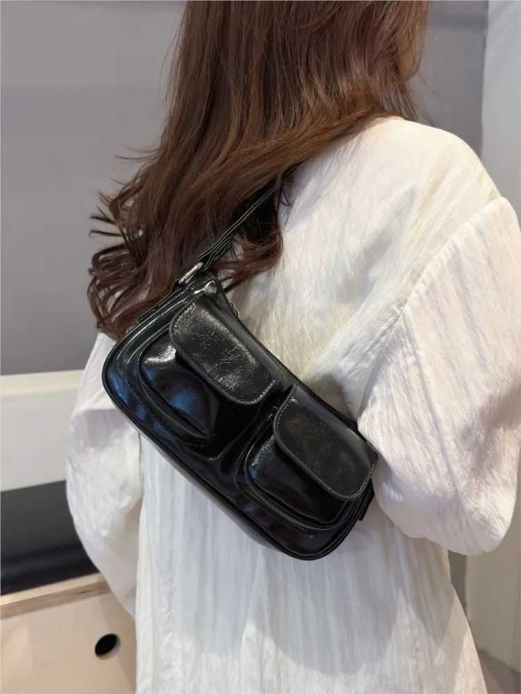 Luxury PU leather shoe bag suitable for warm small double pocket design underwear bag 2024 new Korean Fi high-quality handbag Y250318
