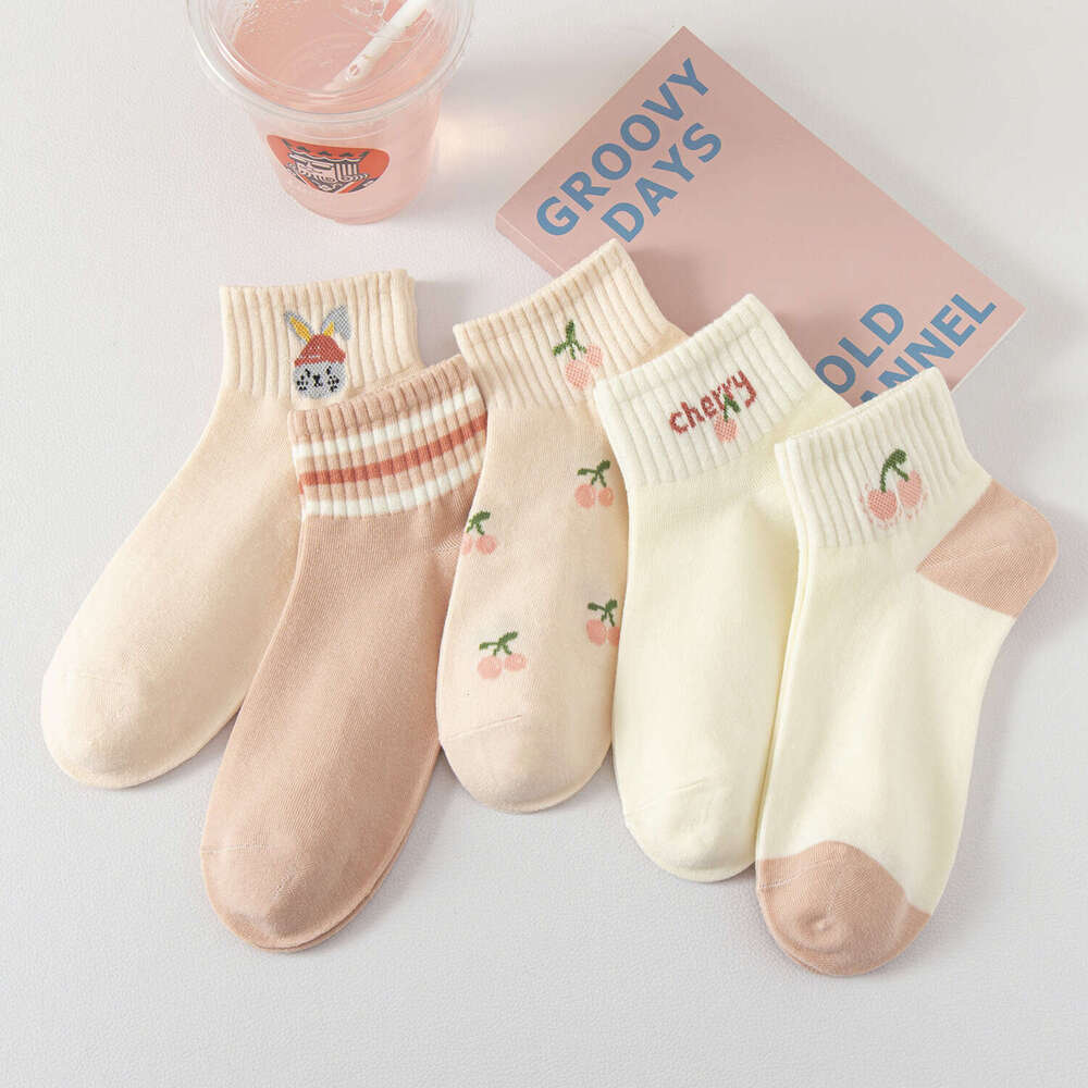 Sock Designer Socks Socks Designer 5 Pairs of Short Shallow Mouth Korean Cute Top for Women Low Waist Cotton Socks Instagram Trendy Sports Socks