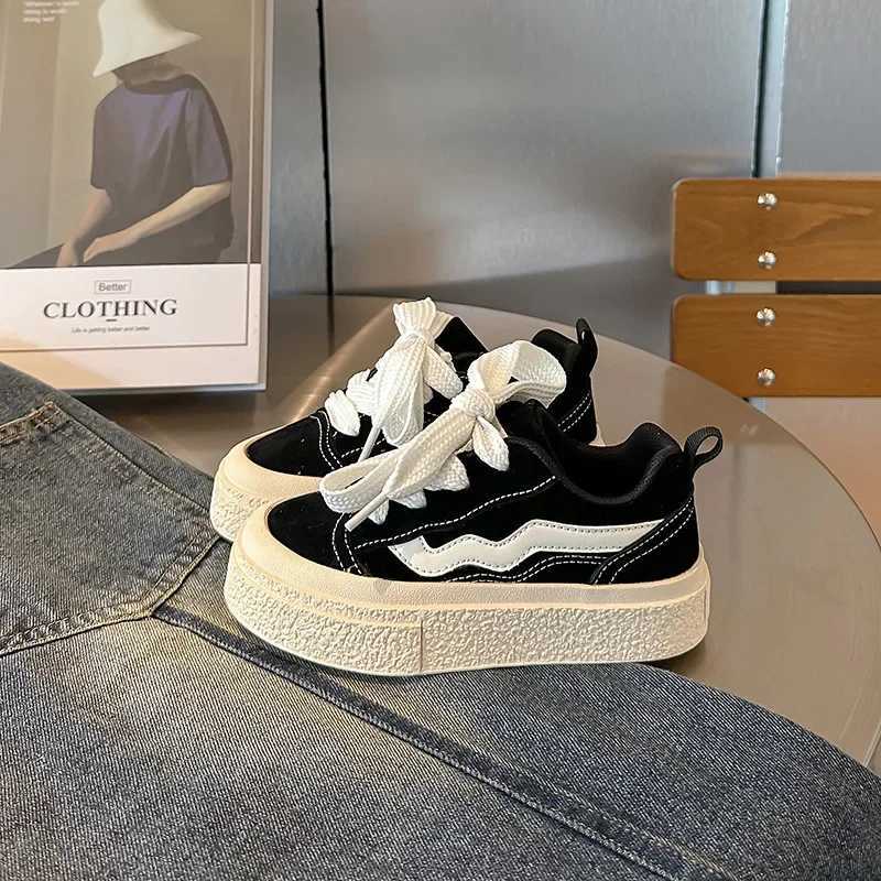 Childrens breathable white striped canvas sports shoes for boys and girls childrens school casual autumn and winter fashionable soft soleXJ250318
