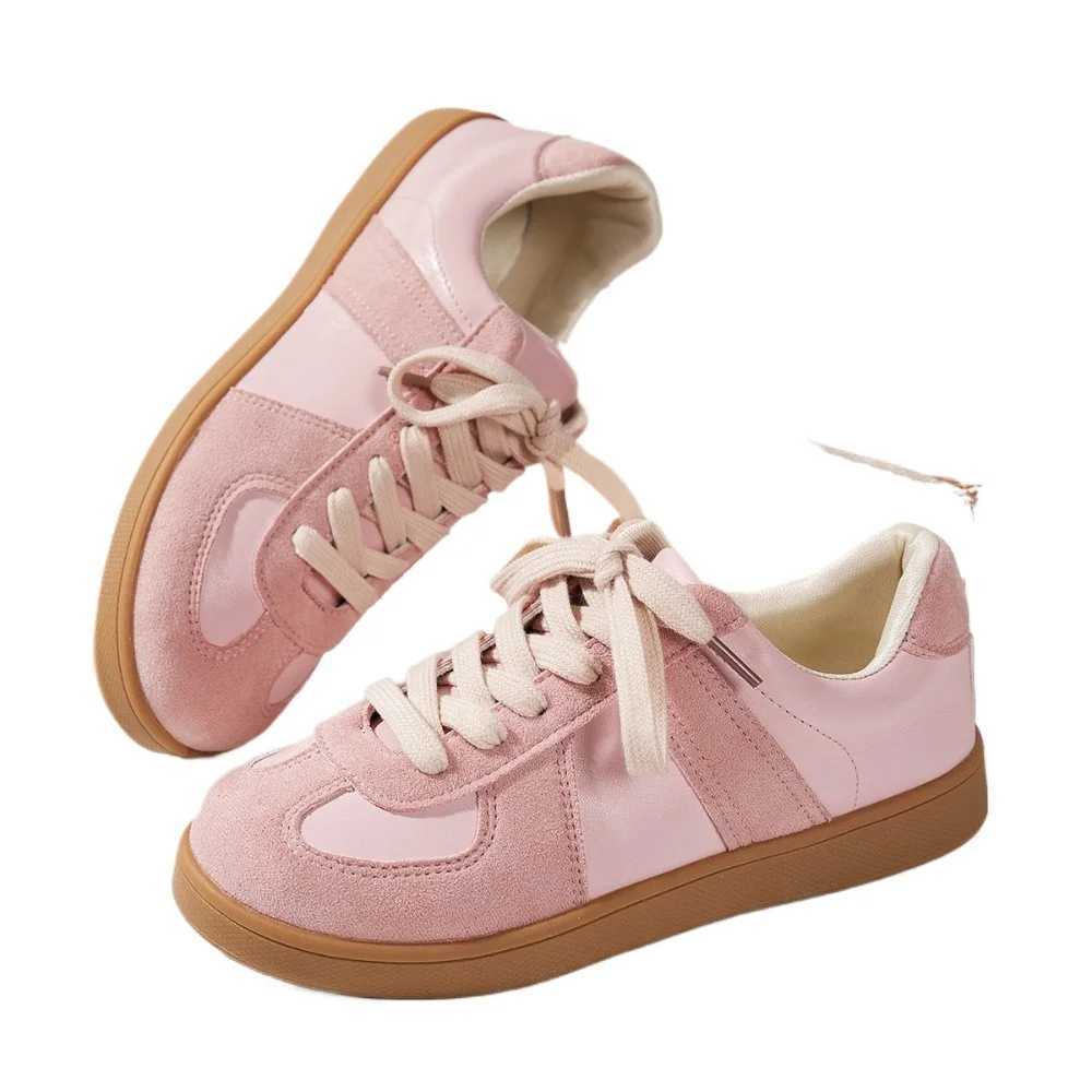 Warm sports shoes for spring and summer 2025 new Fi training comfortable and breathable sports shoes warm and casual lace flat shoes Y250318