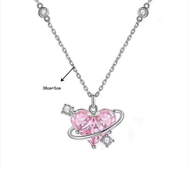 Y2K Pink Planet Heart Shaped Zircon Pendant Necklace Womens Fashion Aesthetics Cravik Chain Necklace Valentines Day Gift Party Jewelry W250318
