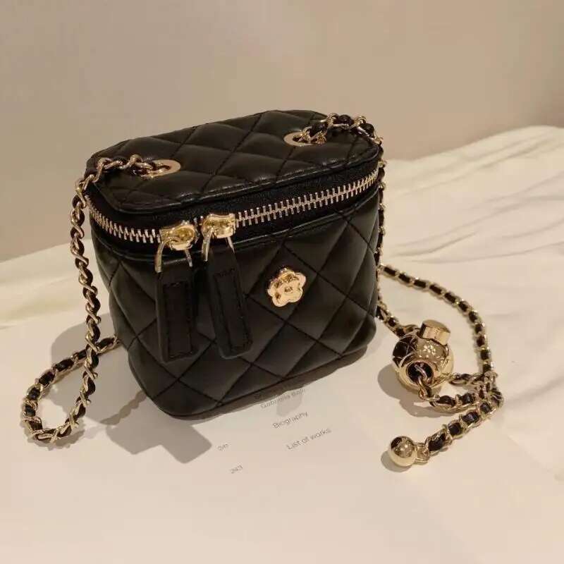 Small Fashion Shoulder Fragrant Wind Mini Chain Korean Style Leisure Versatile Advanced Women Trend Simple Crossbody Bag