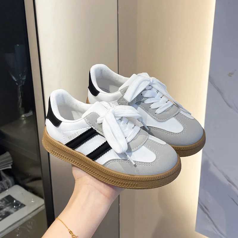 Autumn fashion new comfortable/breathable round toe sneakers suitable for men women and children Zapatos Ni a W250318
