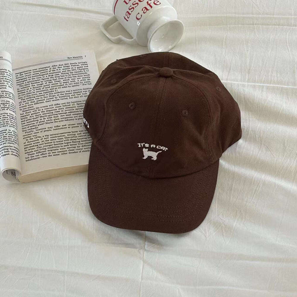 Kitten Embroidery Spring/Summer Korean Ins Style Soft Top Baseball for Men and Women, Elegant Curved Eaves Sunshade Duck Tongue Hat